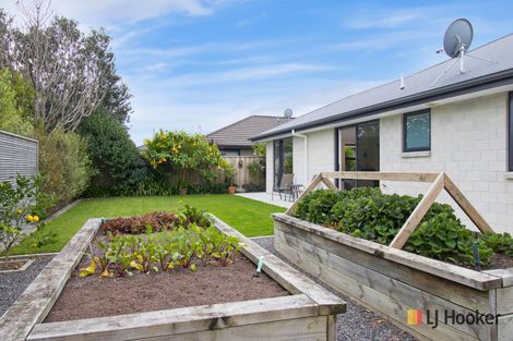 Photo of property in 11 Ian Place, Waihi Beach, 3611