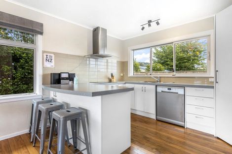 Photo of property in 9 Mckenzie Road, Owhata, Rotorua, 3010