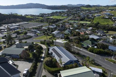 Photo of property in 33 Cable Bay Block Road, Cable Bay, 0420