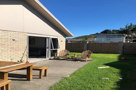 Photo of property in 2/100 Millers Road, Brookfield, Tauranga, 3110
