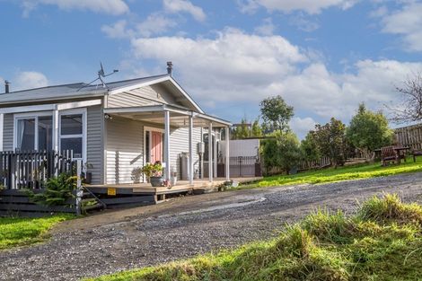 Photo of property in 133 Adelaide Road, Dannevirke, 4930