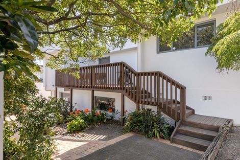 Photo of property in 94 Marine Parade, Mount Maunganui, 3116