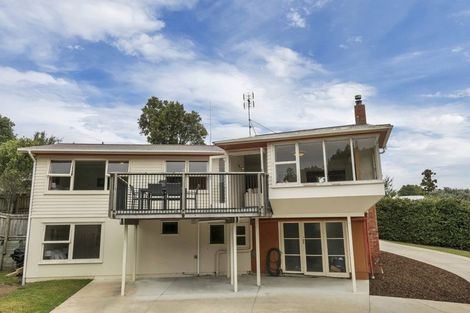 Photo of property in 96 Eskdale Road, Birkdale, Auckland, 0626