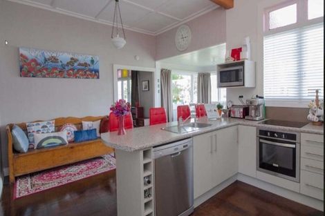 Photo of property in 72 Kenrick Street, Te Aroha, 3320