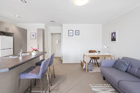 Photo of property in 300 Karori Road, Karori, Wellington, 6012