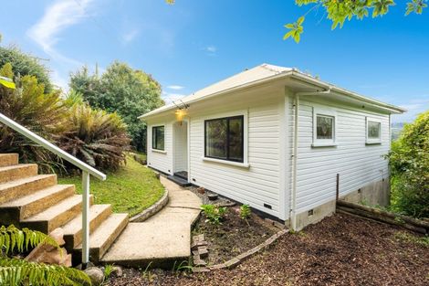 Photo of property in 93 Gladstone Road, Dalmore, Dunedin, 9010