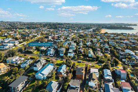 Photo of property in 29 Masterton Road, Rothesay Bay, Auckland, 0630