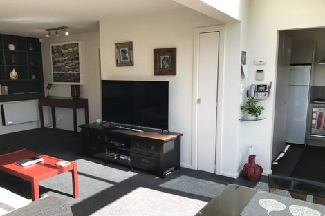 Photo of property in 8 Ocean View Terrace, Sumner, Christchurch, 8081