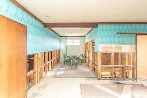 Photo of property in 75 Parkes Avenue, Saint Johns Hill, Whanganui, 4501