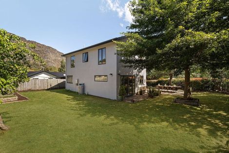 Photo of property in 3 Redfern Terrace, Arthurs Point, Queenstown, 9371