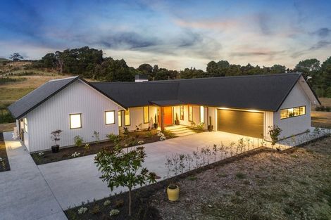 Photo of property in 1164 Weranui Road, Wainui, Silverdale, 0994