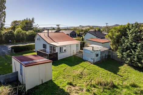 Photo of property in 5 Moore Street, Milton, 9220