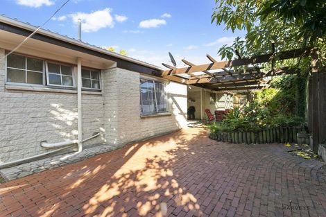 Photo of property in 2a Matuhi Rise, Henderson, Auckland, 0612