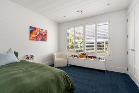 Photo of property in 22 Oceanview Road, Mount Maunganui, 3116