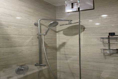 Photo of property in 3 Oswald Close, Flat Bush, Auckland, 2016