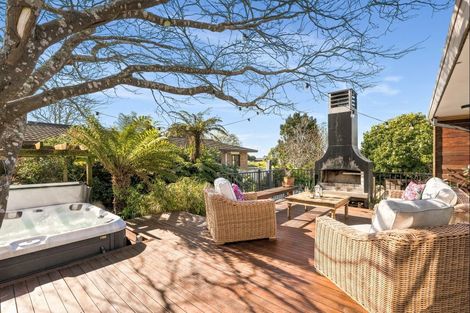 Photo of property in 2 Barnett Place, Te Puke, 3119