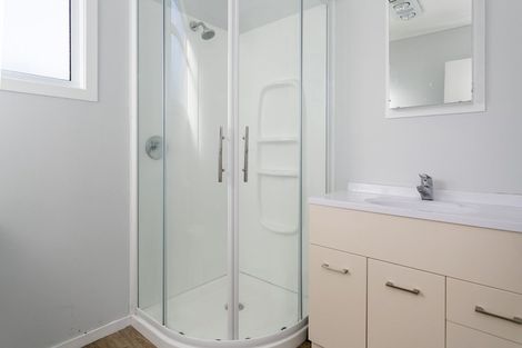 Photo of property in 11 Besley Place, Acacia Bay, Taupo, 3330