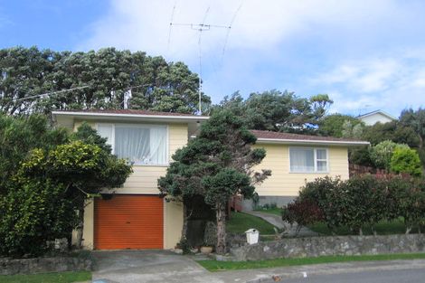 Photo of property in 17 Timaru Grove, Kelson, Lower Hutt, 5010