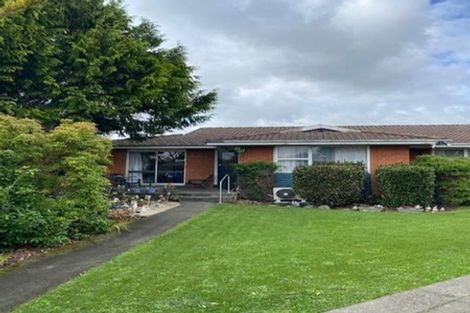 Photo of property in 24 La Perouse Place, Northcote, Christchurch, 8052