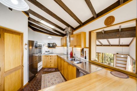 Photo of property in 34 Roslyn Road, Bluff Hill, Napier, 4110