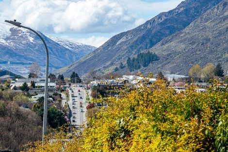 Photo of property in 27 Marina Drive, Frankton, Queenstown, 9300