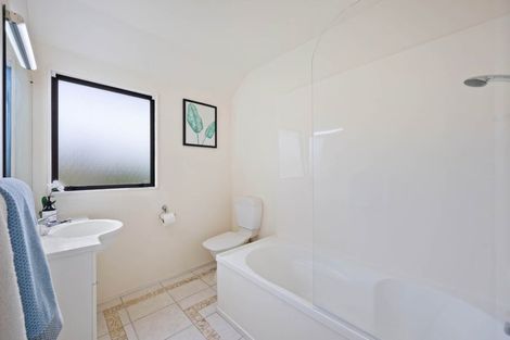 Photo of property in 34a Bleakhouse Road, Howick, Auckland, 2014