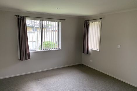 Photo of property in 10 Holcroft Place, Huntington, Hamilton, 3210