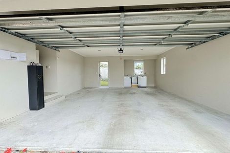 Photo of property in 29 Vino Cina Heights, Ranui, Auckland, 0612