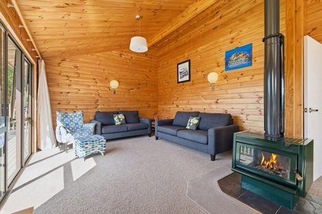 Photo of property in 26 Summit Road, Lake Okareka, Rotorua, 3076