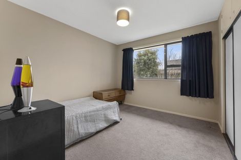 Photo of property in 23 Freebairn Street, Redwood, Christchurch, 8051