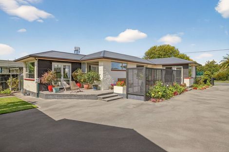 Photo of property in 208 Condell Avenue, Papanui, Christchurch, 8053