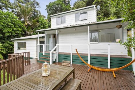 Photo of property in 68 Wood Bay Road, Titirangi, Auckland, 0604