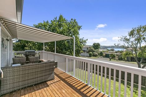 Photo of property in 80 Muir Avenue, Mangere Bridge, Auckland, 2022