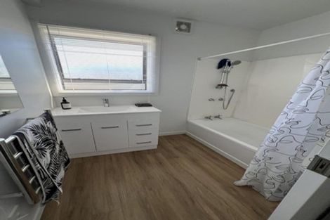 Photo of property in 69 Coopers Road, Dallington, Christchurch, 8061