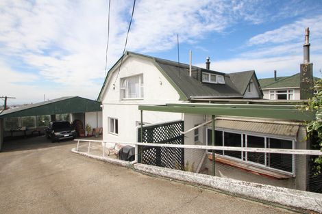 Photo of property in 27 Tay Street, Oamaru North, Oamaru, 9400