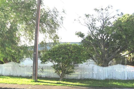 Photo of property in 1/4 Woodford Avenue, Henderson, Auckland, 0610