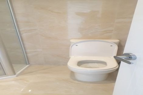 Photo of property in 11 Hoiho Road, Pukekohe, 2120