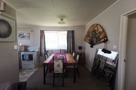 Photo of property in 48 Candia Road, Swanson, Auckland, 0614