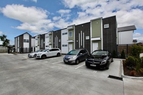 Photo of property in 10 Burrows Place, Ilam, Christchurch, 8041