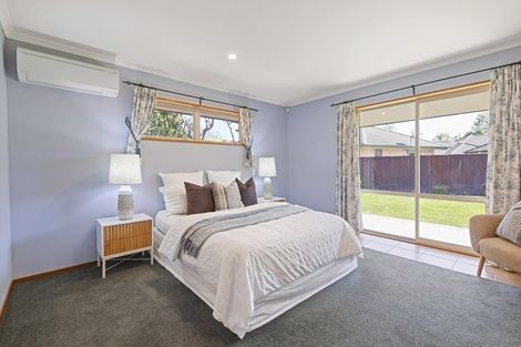 Photo of property in 48 Glasnevin Drive, Casebrook, Christchurch, 8051