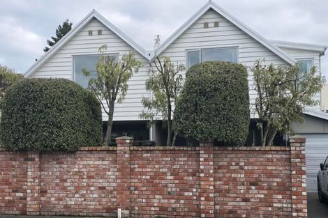 Photo of property in 19 Antrim Street, Sydenham, Christchurch, 8023