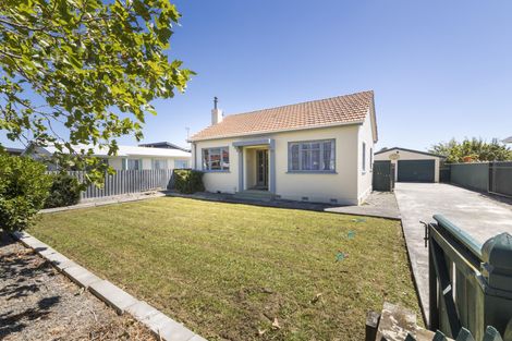 Photo of property in 629 Featherston Street, Roslyn, Palmerston North, 4414