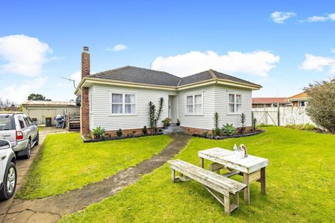 Photo of property in 3 Albert Road, Manukau, Auckland, 2025