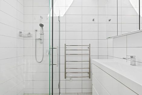 Photo of property in 10a Plynlimon Road, Fendalton, Christchurch, 8052