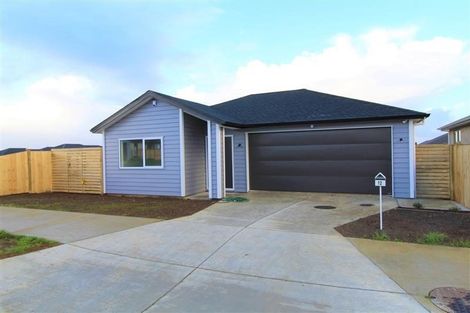 Photo of property in 12 Parton Road, Pukekohe, 2120