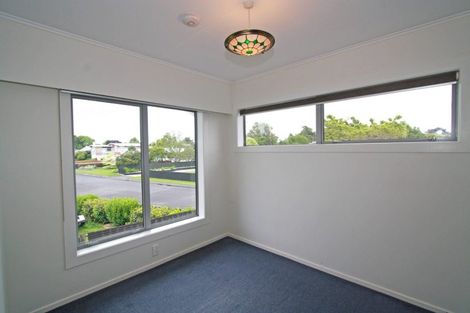 Photo of property in 8 Koromiko Street, Inglewood, 4330