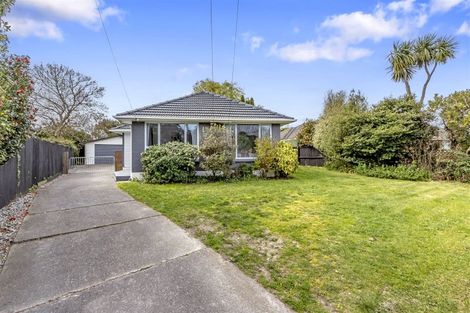 Photo of property in 16 Gregan Crescent, Burnside, Christchurch, 8053