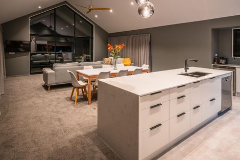 Photo of property in 17 Mistake Drive, Lake Tekapo, 7999