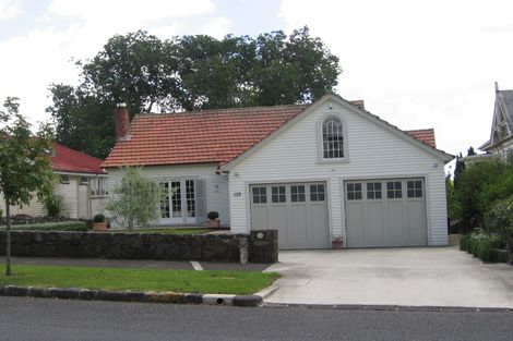 Photo of property in 119 Wheturangi Road, Greenlane, Auckland, 1051
