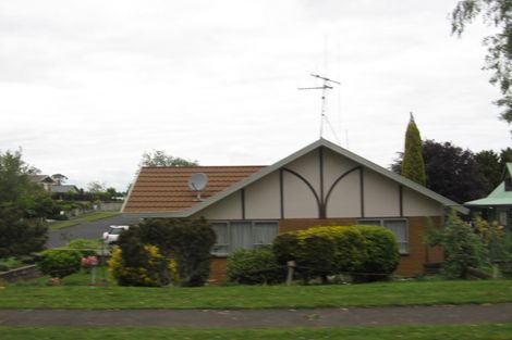 Photo of property in 1/2 Eden Avenue, Te Awamutu, 3800